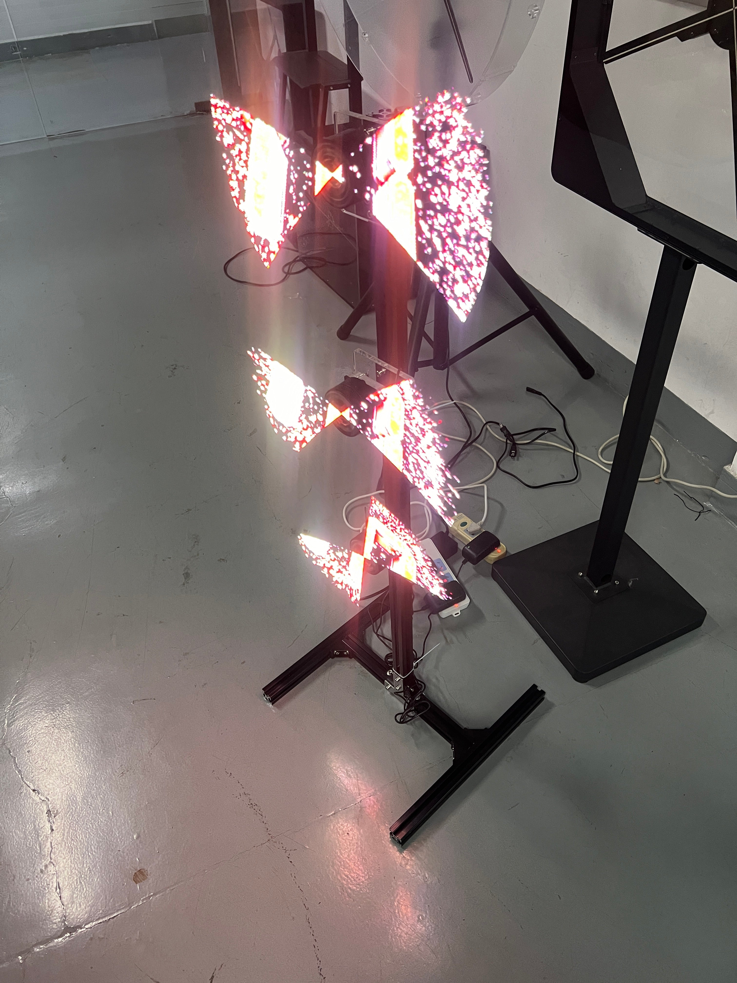 42CM(1x3) with Metal frame